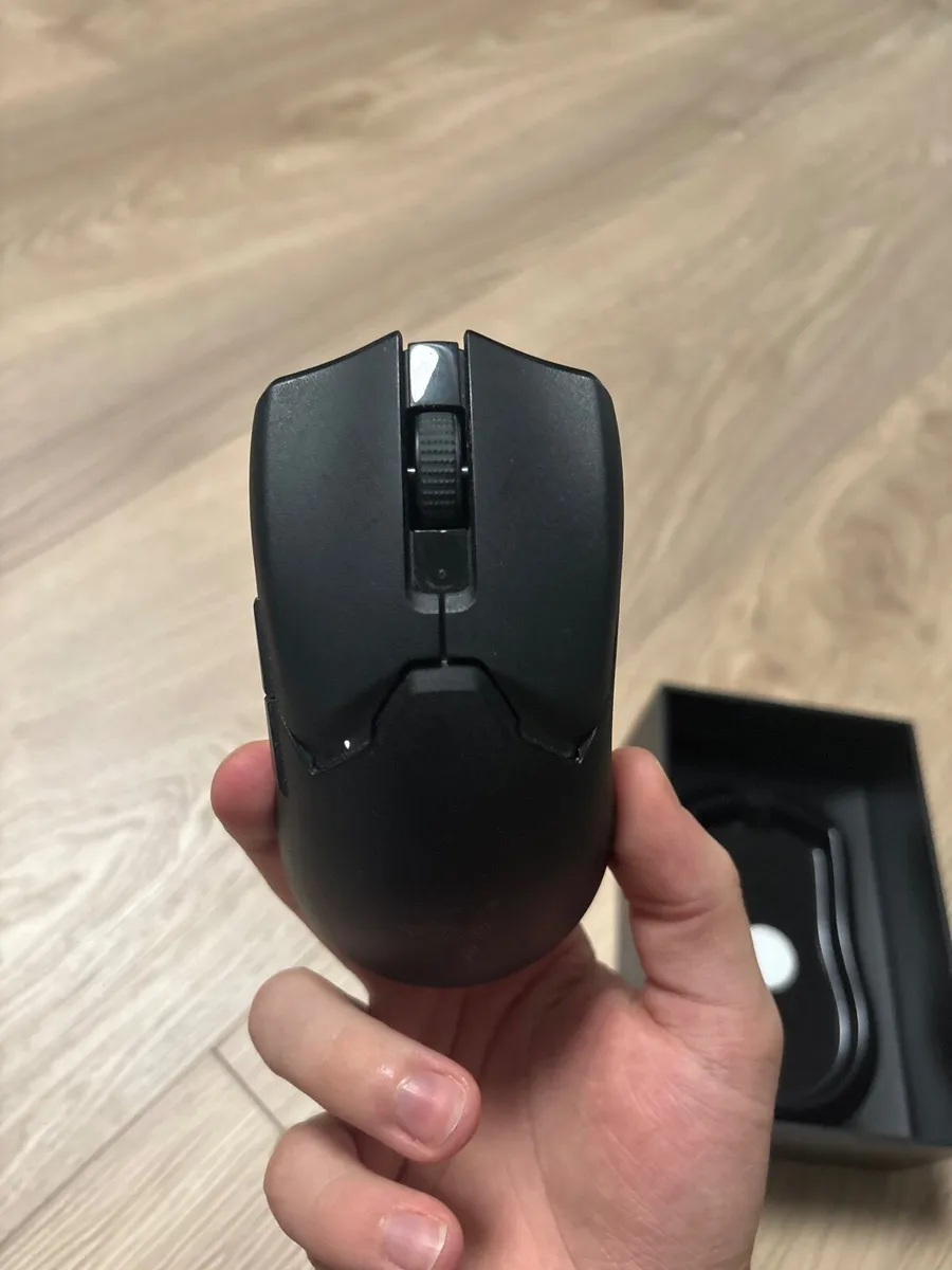 Razer Viper V2 pro Gaming Mouse - Image 2