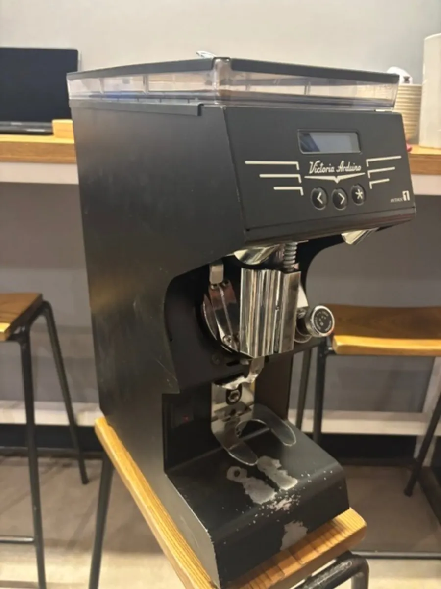 Victoria Arduino MYTHOS ONE Coffee Grinder - 2022 - Image 2