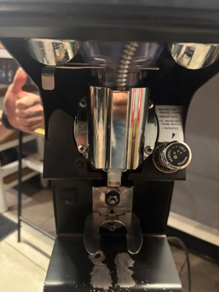 Victoria Arduino MYTHOS ONE Coffee Grinder - 2022 - Image 3