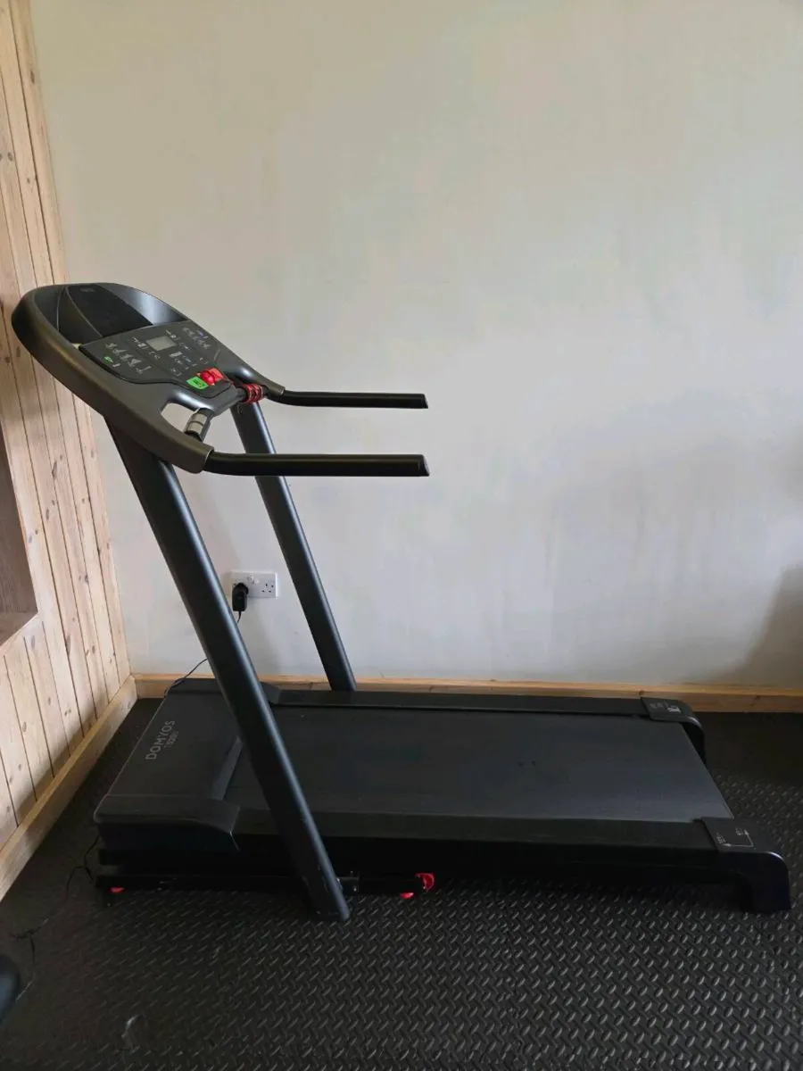 Treadmill - Image 1