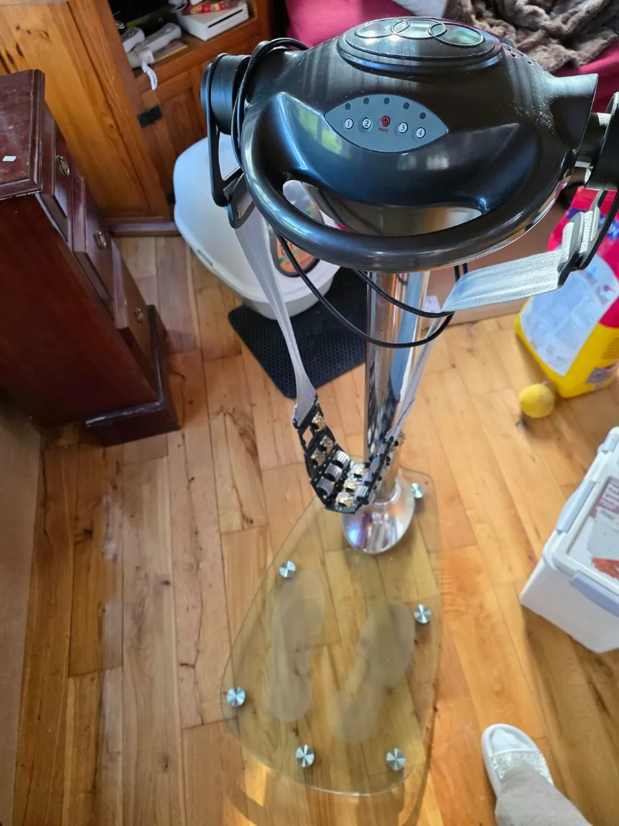 Vibrating plate and Belt shaker - Image 3