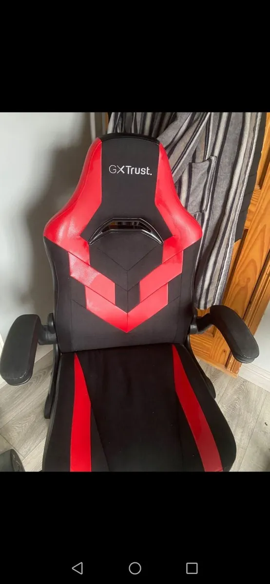 Gaming chair - Image 1