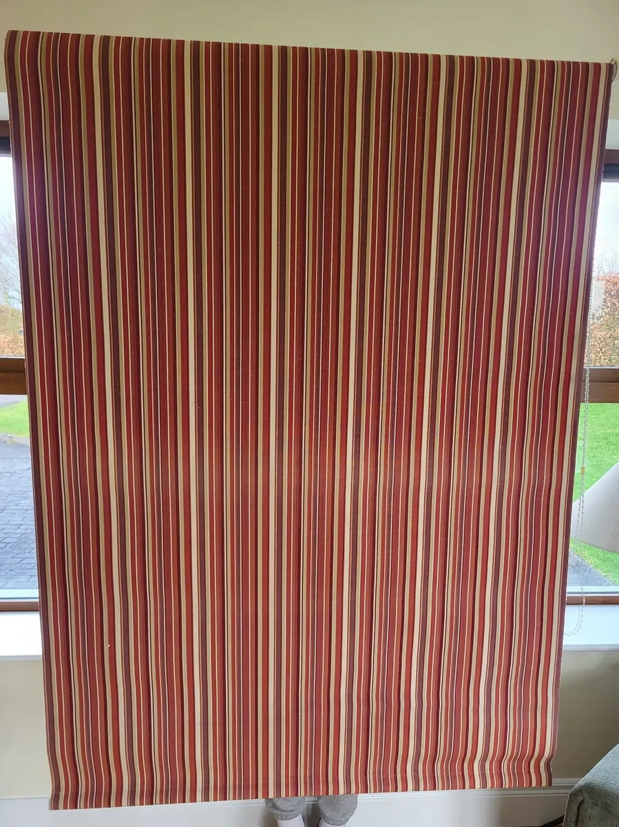 Set Of Assorted Window Blinds - Image 2