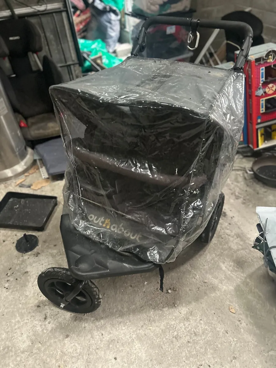 Out ’n’ About Double Buggy - Image 1