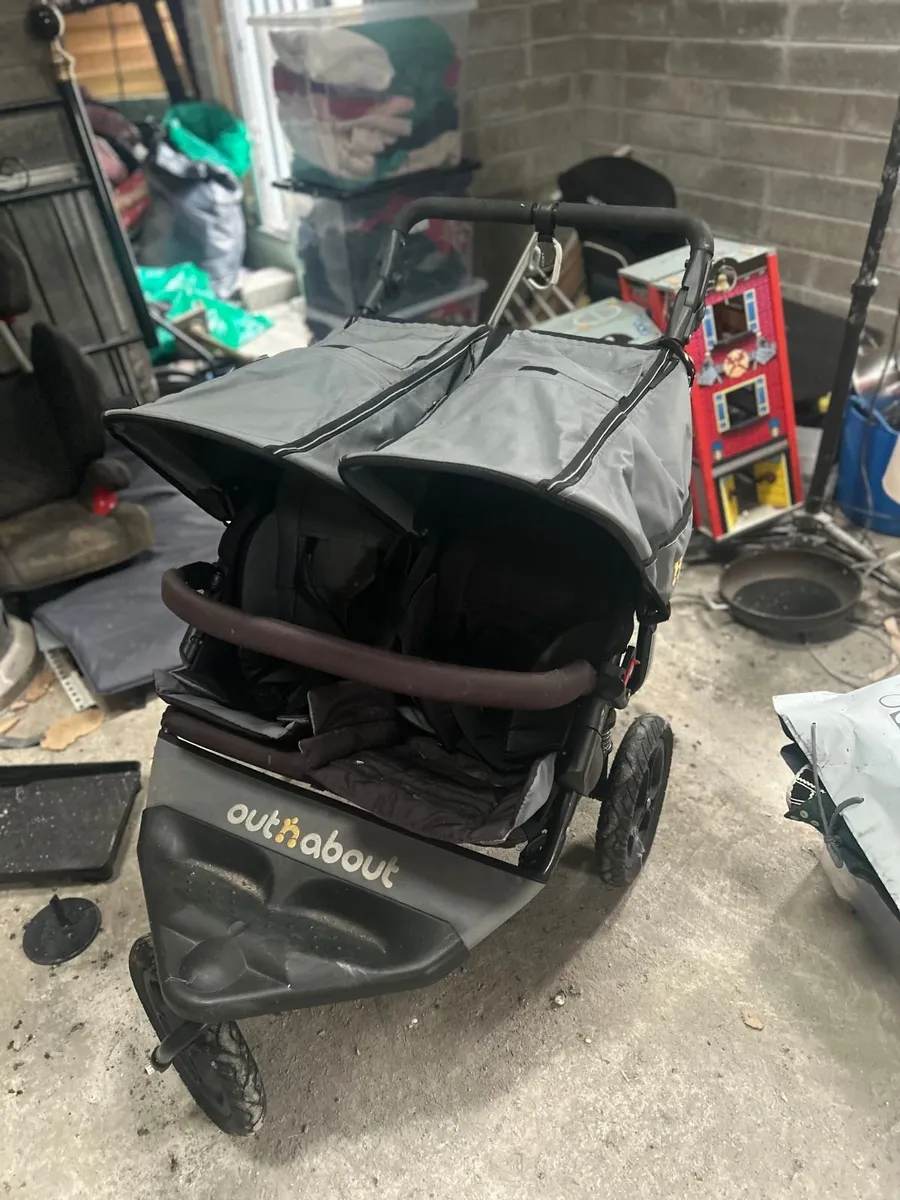 Out ’n’ About Double Buggy - Image 2