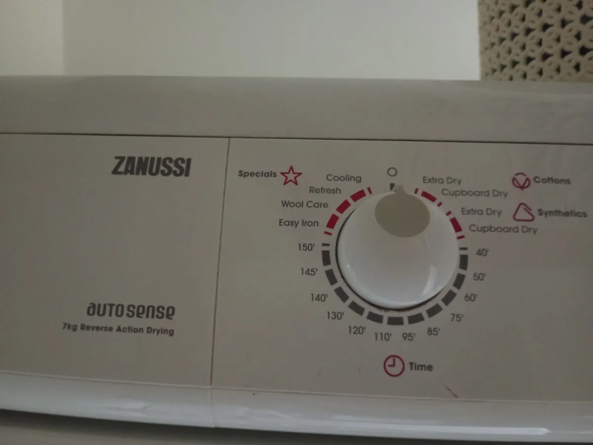 Condenser Dryer. Large drum cheaper to run - Image 1