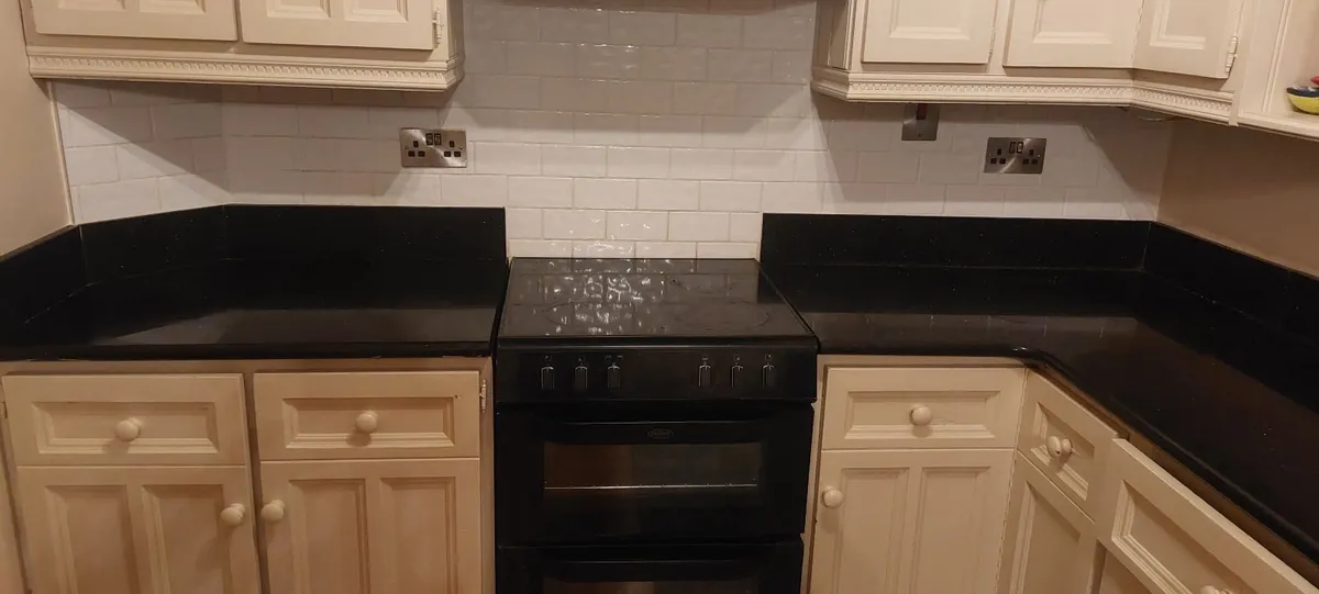Granite worktop - Image 2