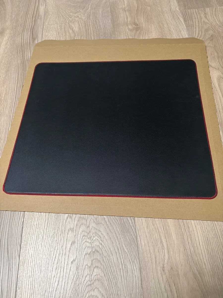 Artisan Hien Soft XL Red Gaming mousepad - Image 2