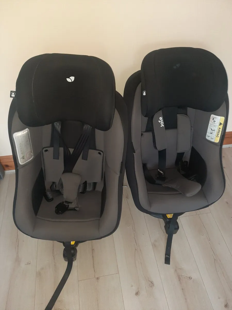 Car Seats x2 €30 ono - Image 1