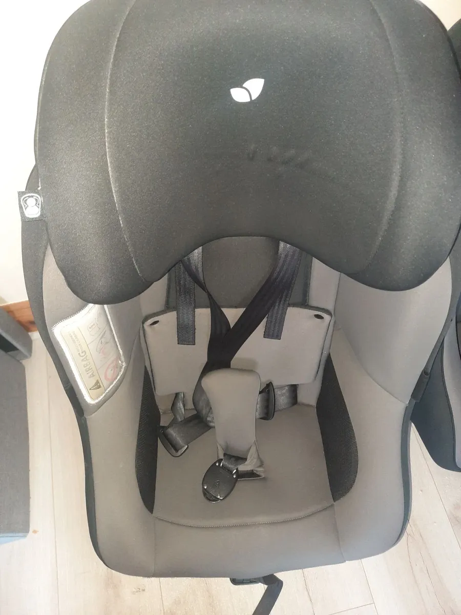 Car Seats x2 €30 ono - Image 2