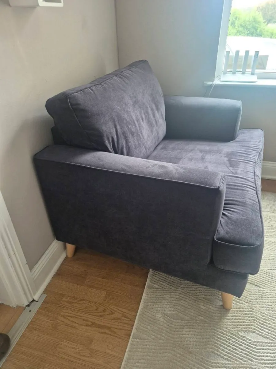Arm Chair - Image 3