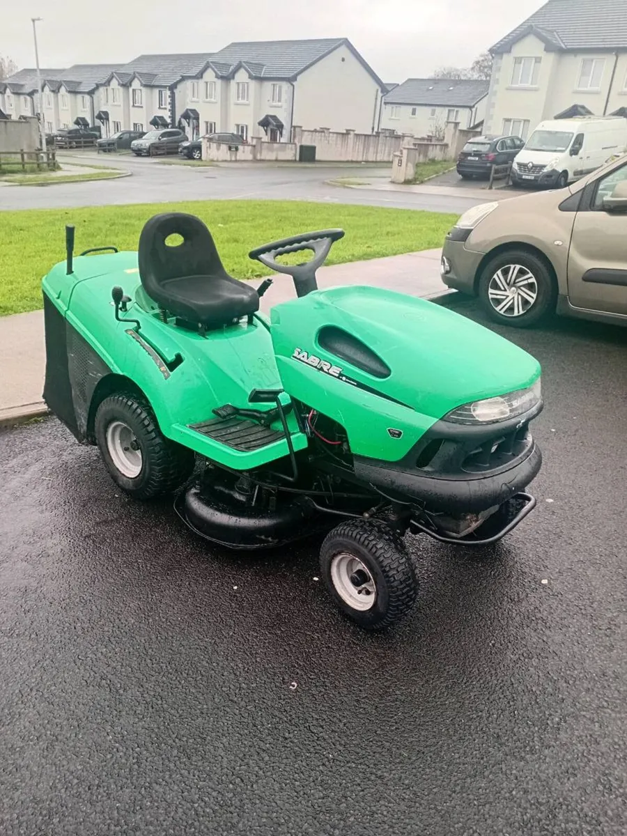 Ride on lawnmower 17.5hp - Image 1