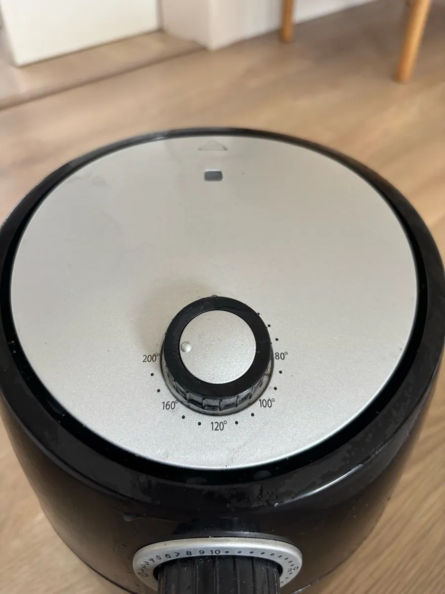 Air Fryer - Image 2