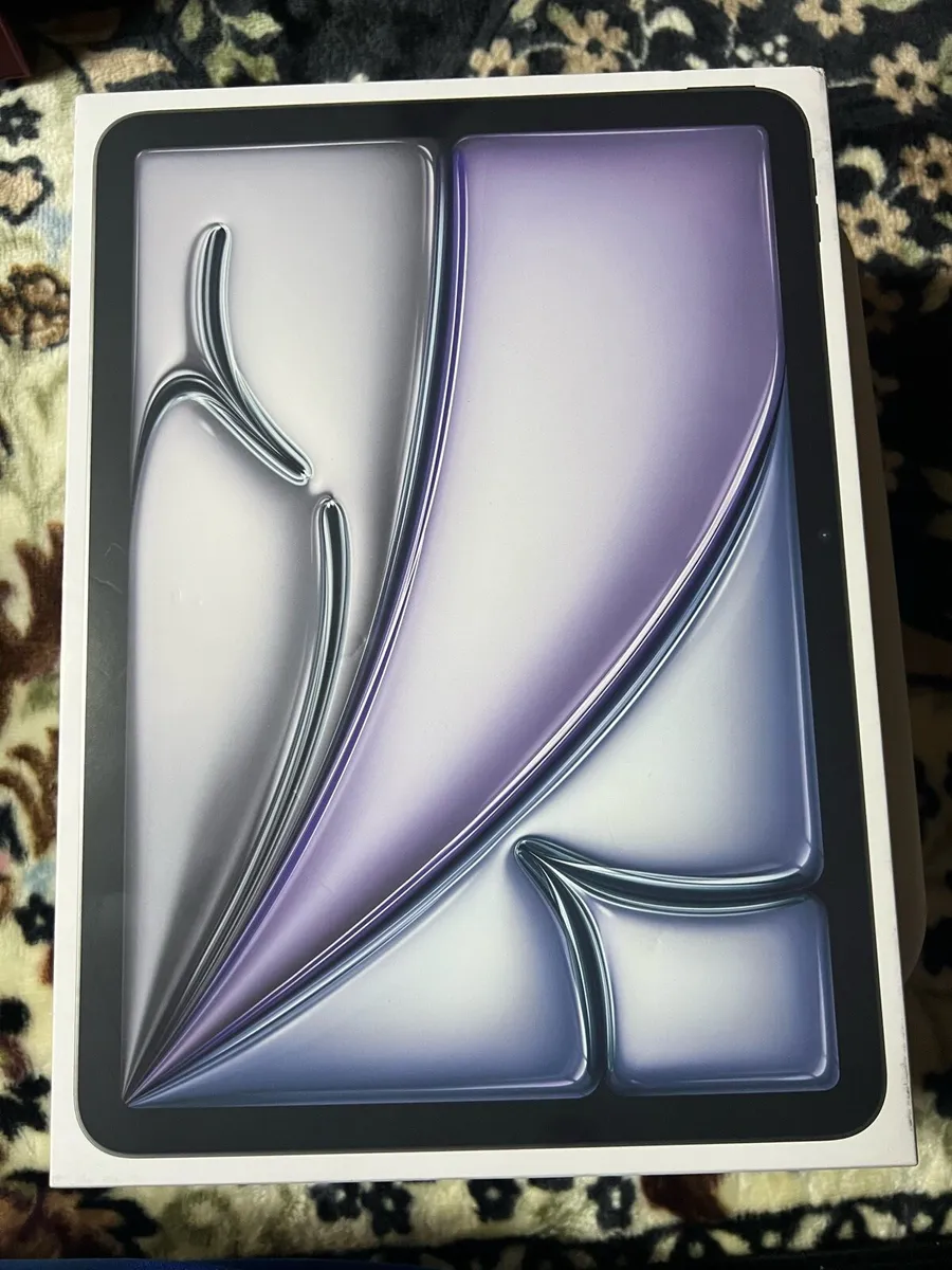 Apple iPad Air 11-inch M3 512- WiFi + Cellular - Image 1