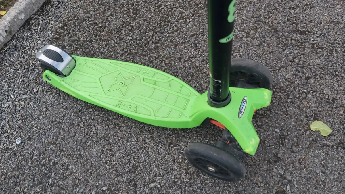 3 Kids Micro Scooter - Image 2