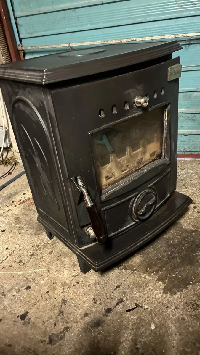 Stove - Image 2