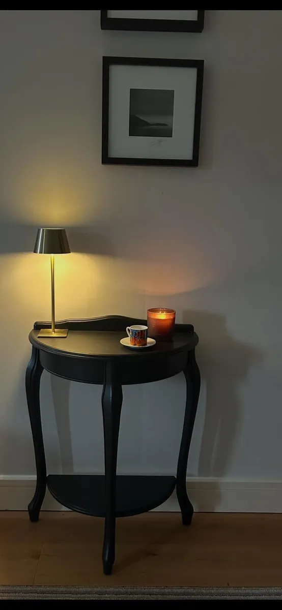 Hall table - Image 1