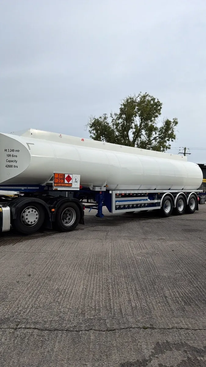 Fuel Tanker Trailer - Image 2