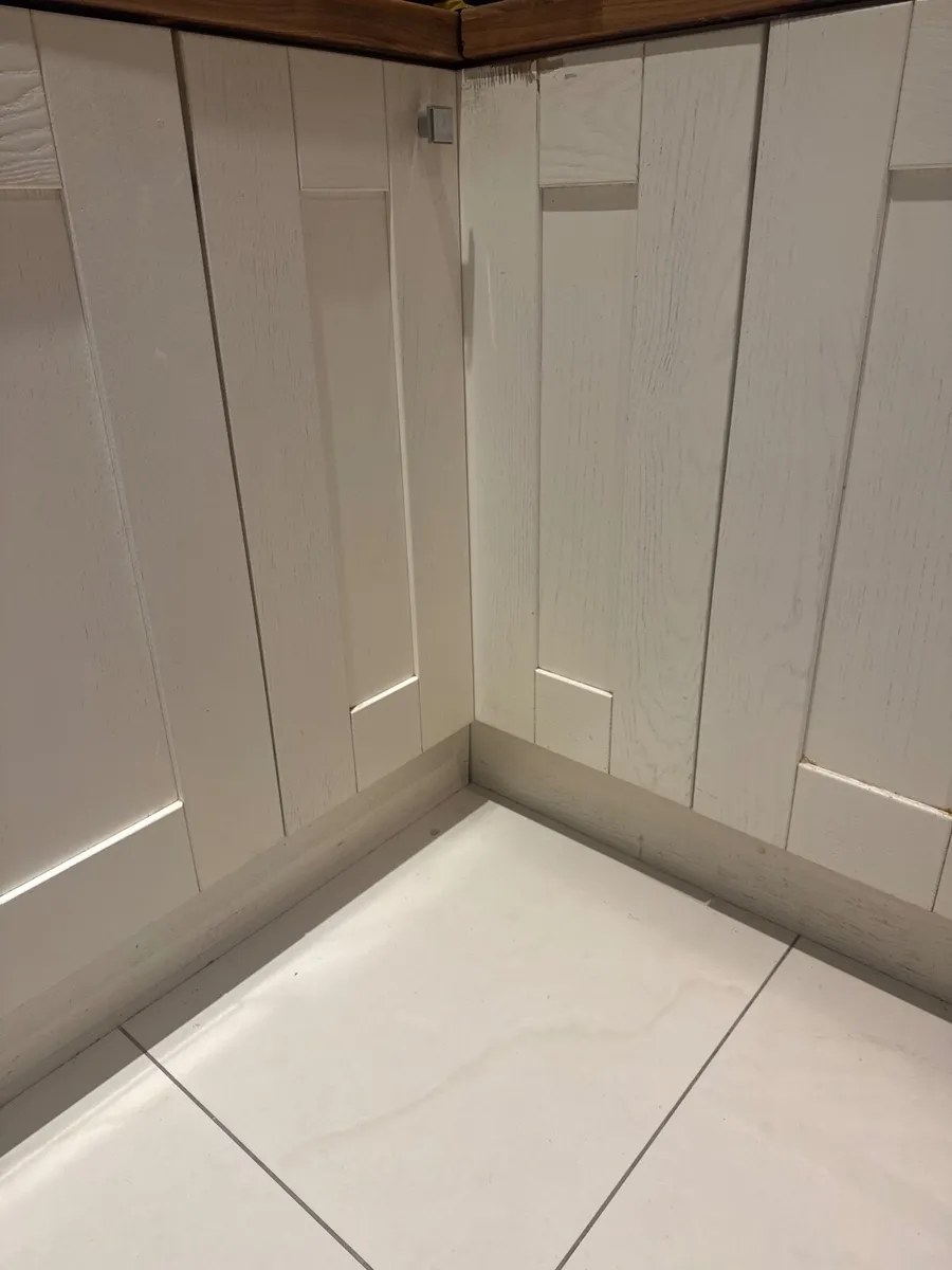 Kitchen units - Image 2