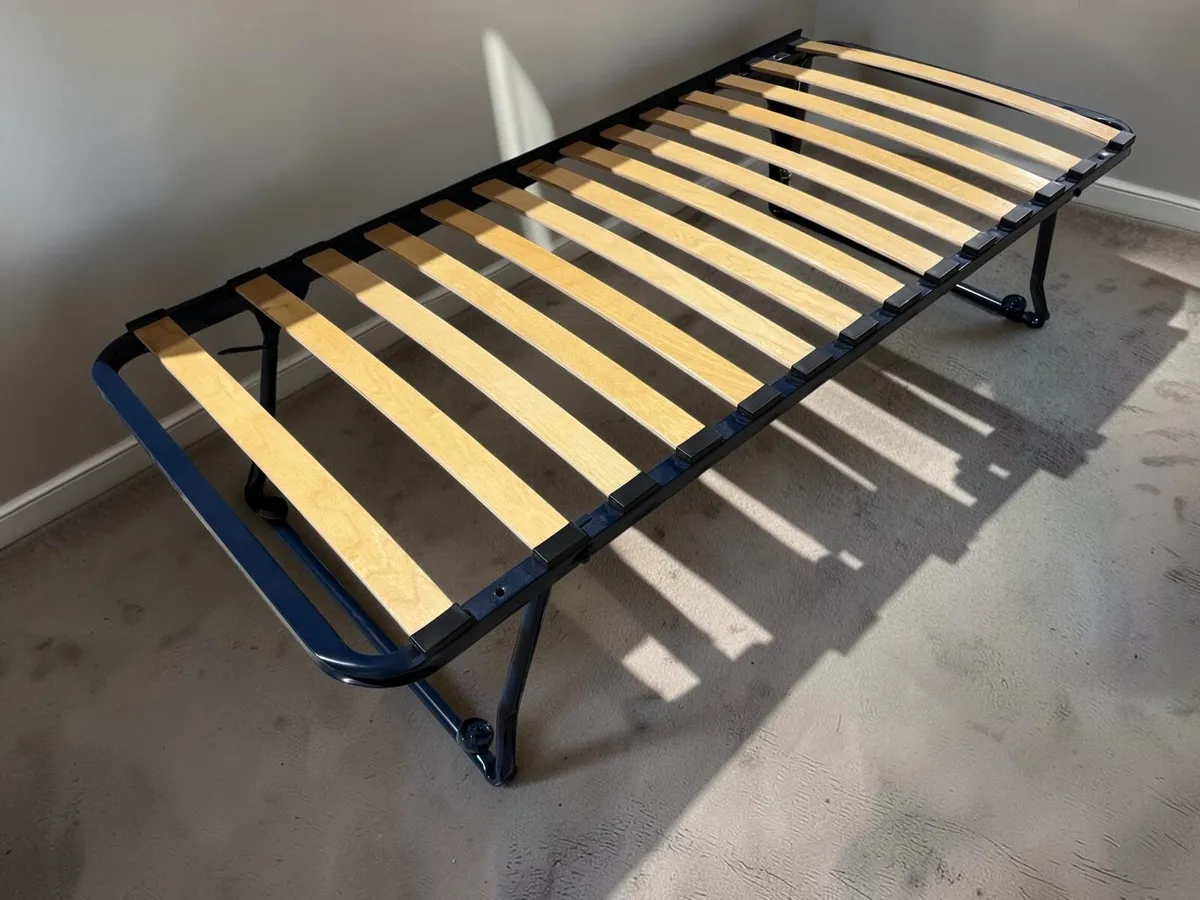 Day  bed with Trundle - Image 3