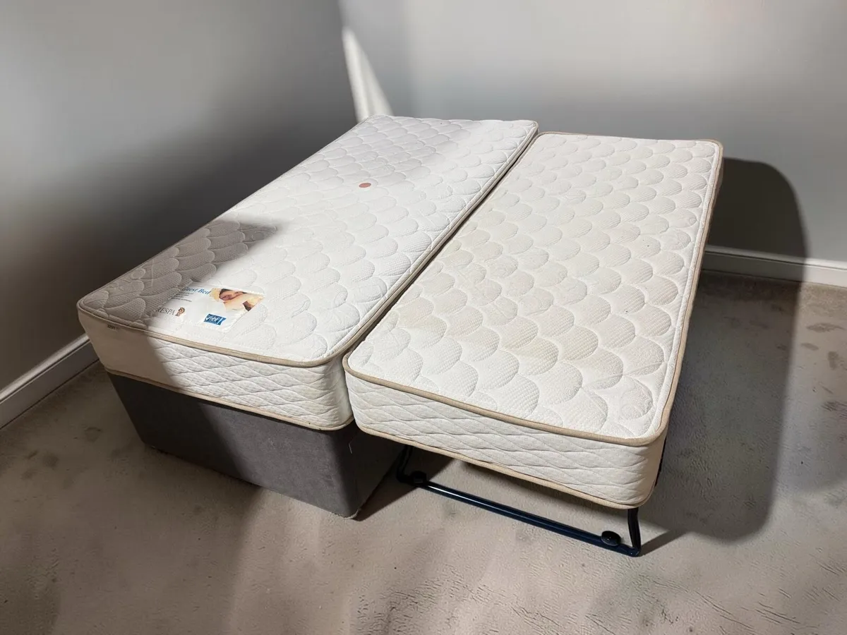 Day  bed with Trundle - Image 4