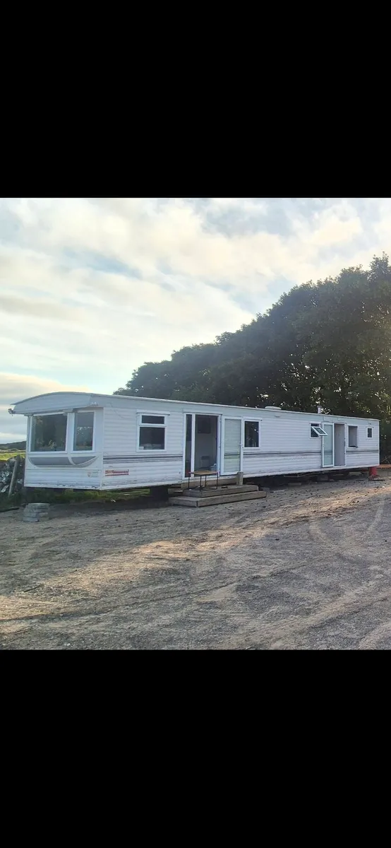 FULLY FURNISHED WINTER SPEC 37 X 12.5 MOBILE HOME - Image 1