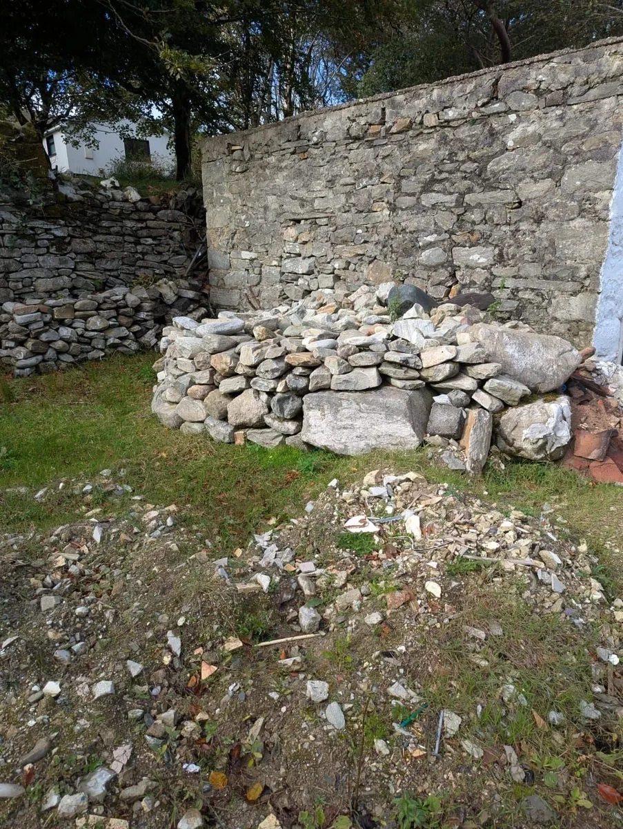Free hardcore stone for builders and contractors - Image 1