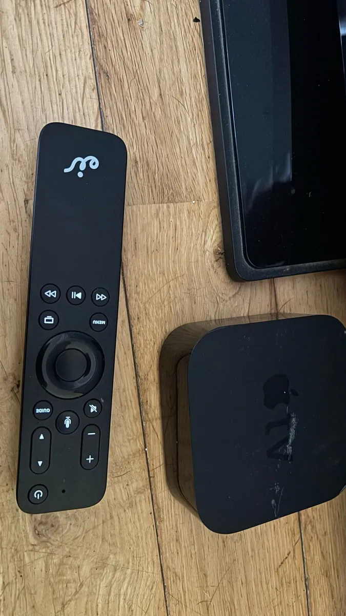 49” LED TV with 4K Apple TV - Image 3