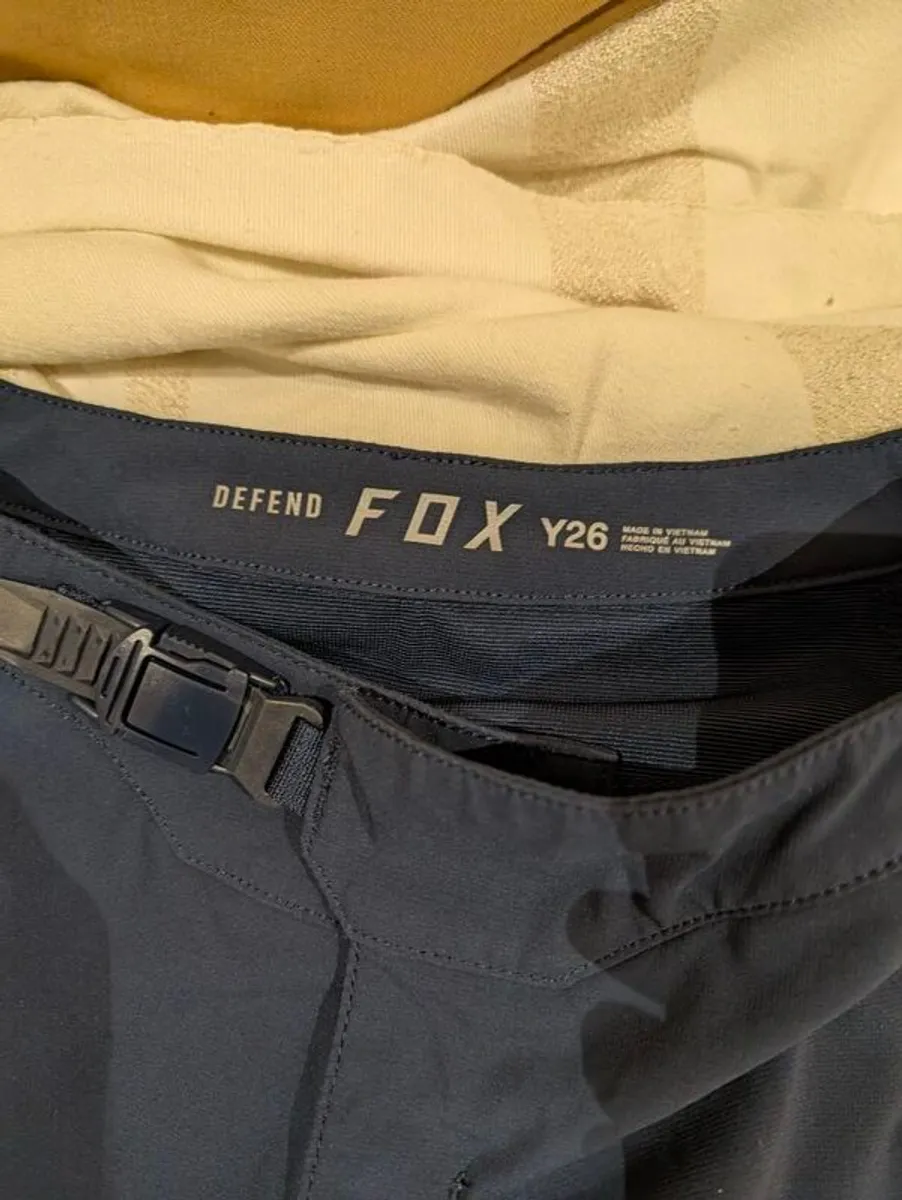 Fox mountain biking trousers - Image 2
