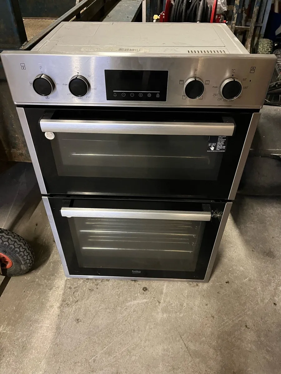 Electric slot in cooker - Image 1