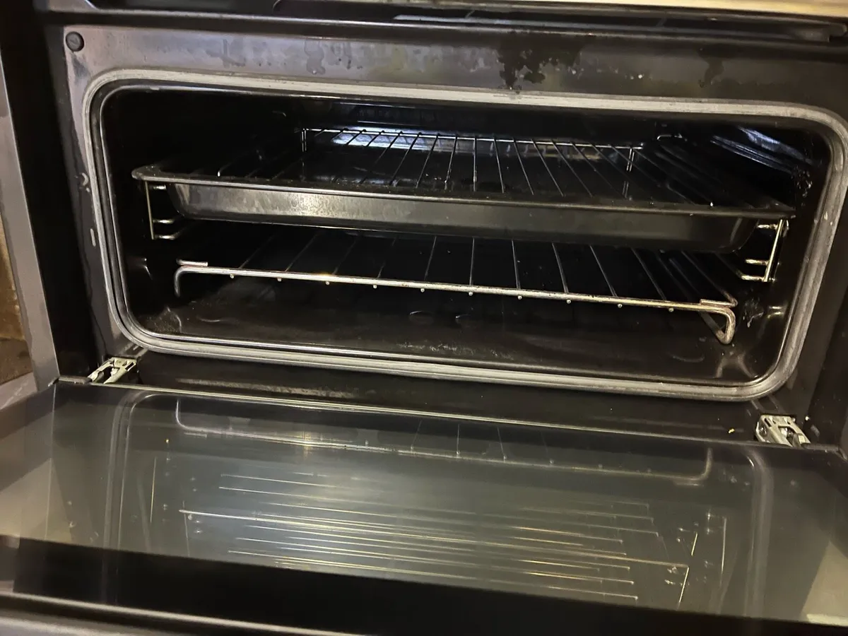 Electric slot in cooker - Image 3