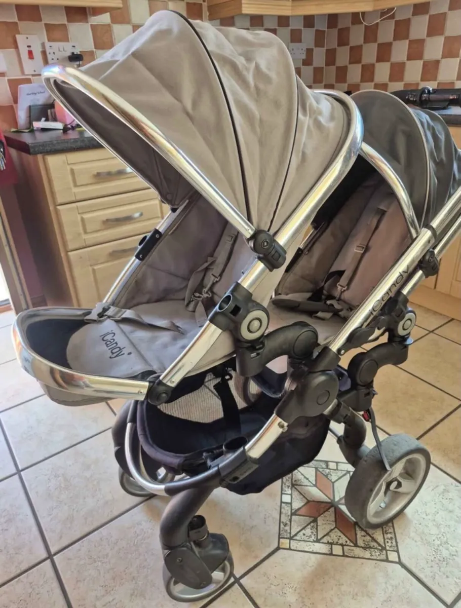 I candy peach double buggy - Image 3