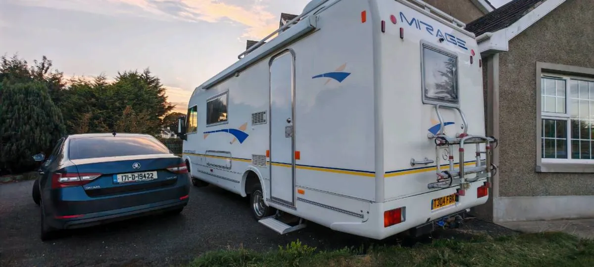 Motorhome - Image 3