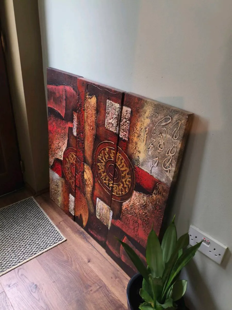Beautiful canvas pictures can separate 30 Euro - Image 2