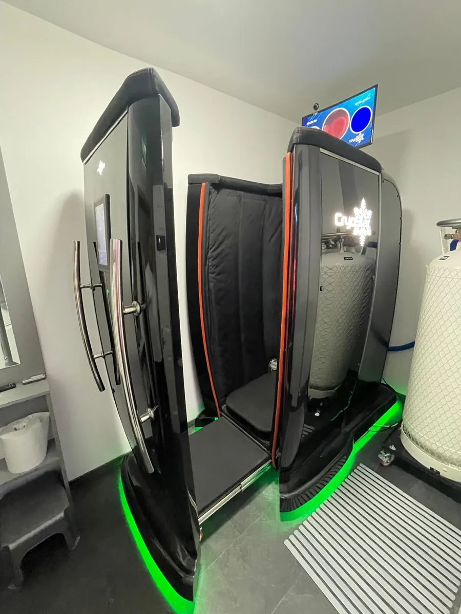 Professional Whole-Body Cryotherapy Chamber - Image 2