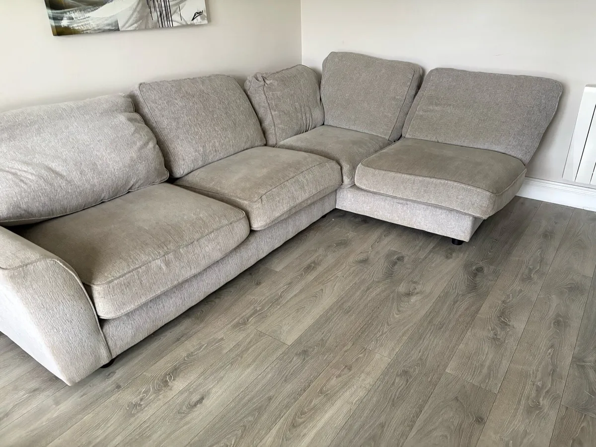 Sofa - Image 2