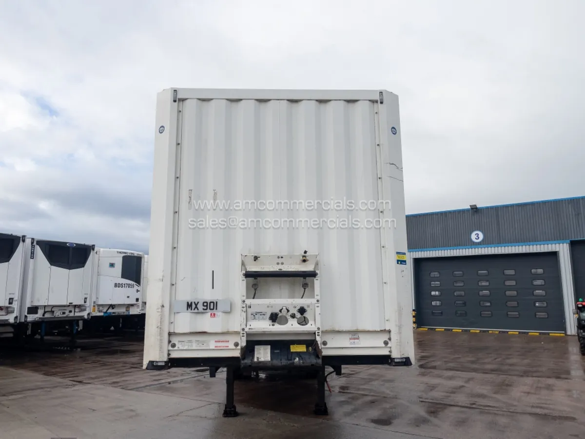 2018 KRONE DRY LINER BOX TRAILER - Image 3