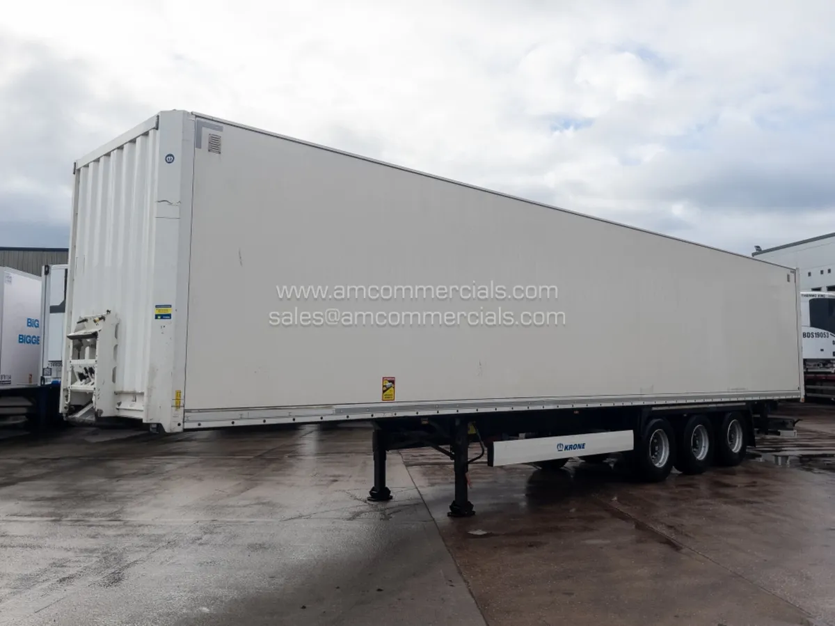 2018 KRONE DRY LINER BOX TRAILER - Image 4