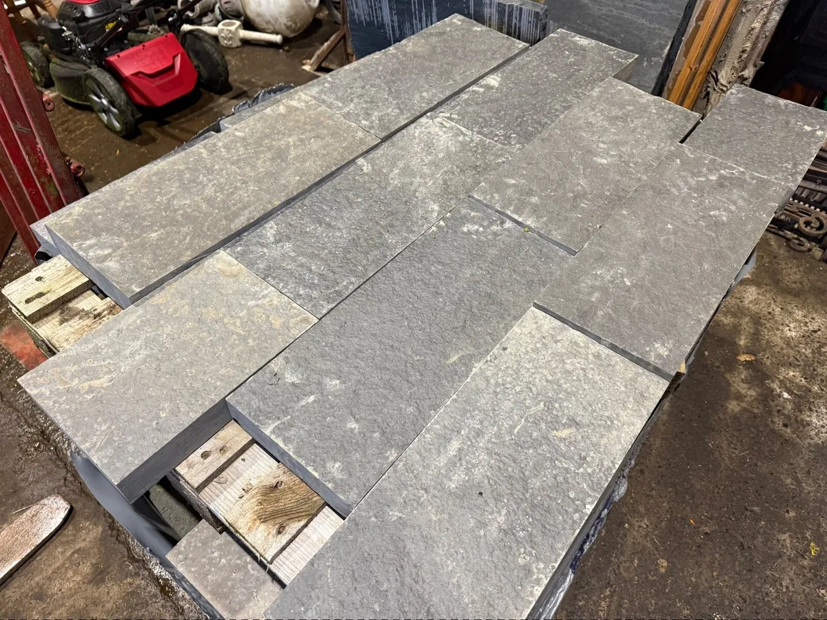 Natural stone paving or wall cladding. - Image 1