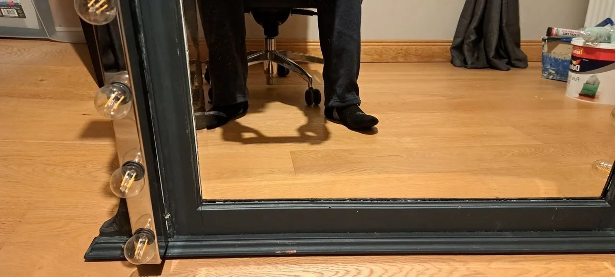 Hollywood mirror - Image 2
