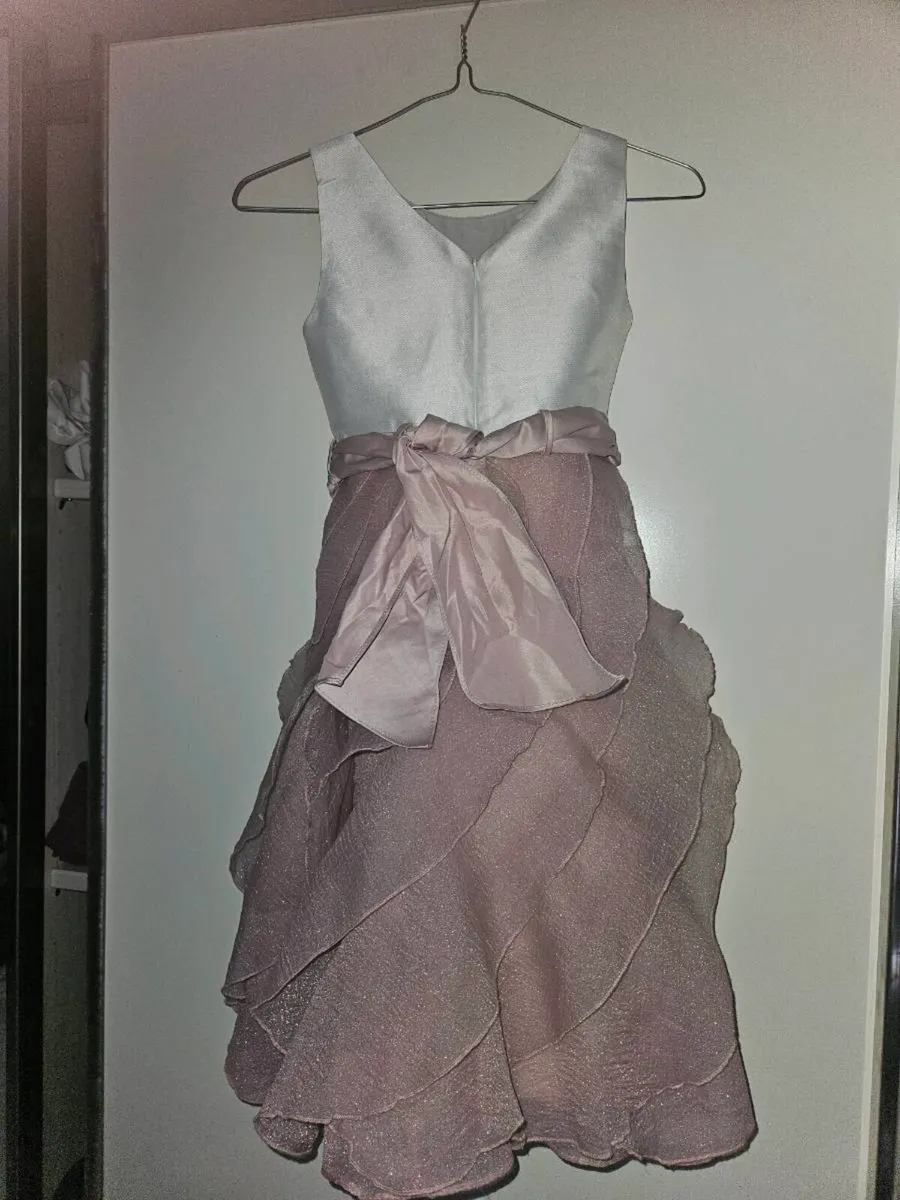 dresses - Image 2