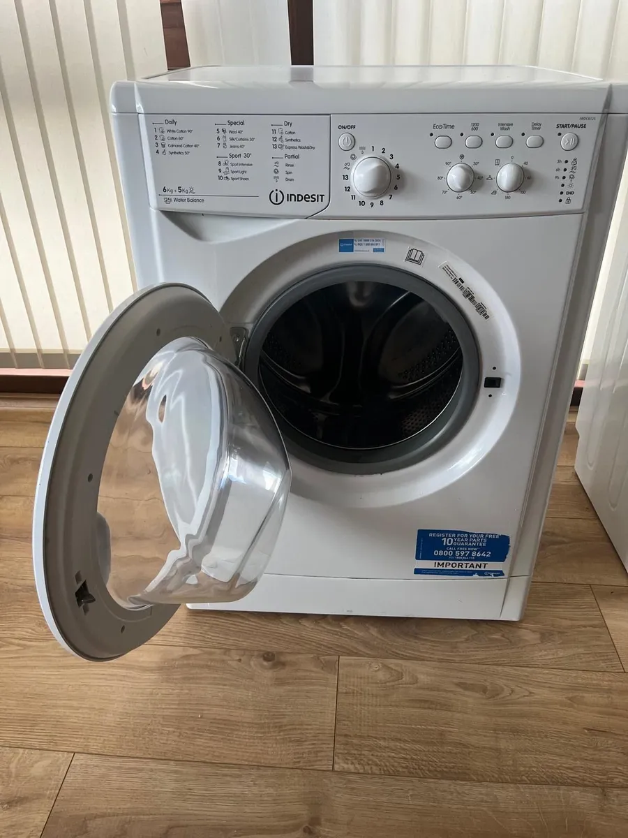 Indesit 6kg / 5kg WasherDryer- Excellent Condition - Image 4
