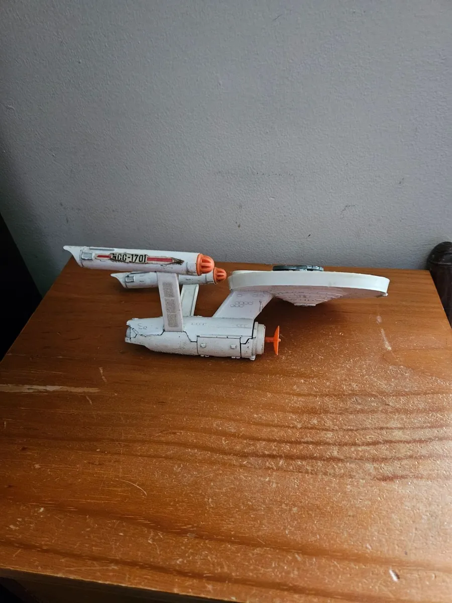 Dinky 1970's Star Trek Enterprise - Image 4