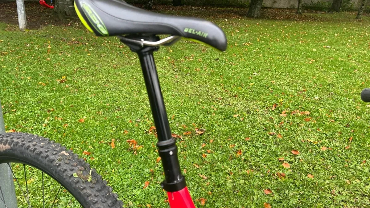 Canyon Neuron CF 8 - Size L - Carbon Trail Bike - Image 4