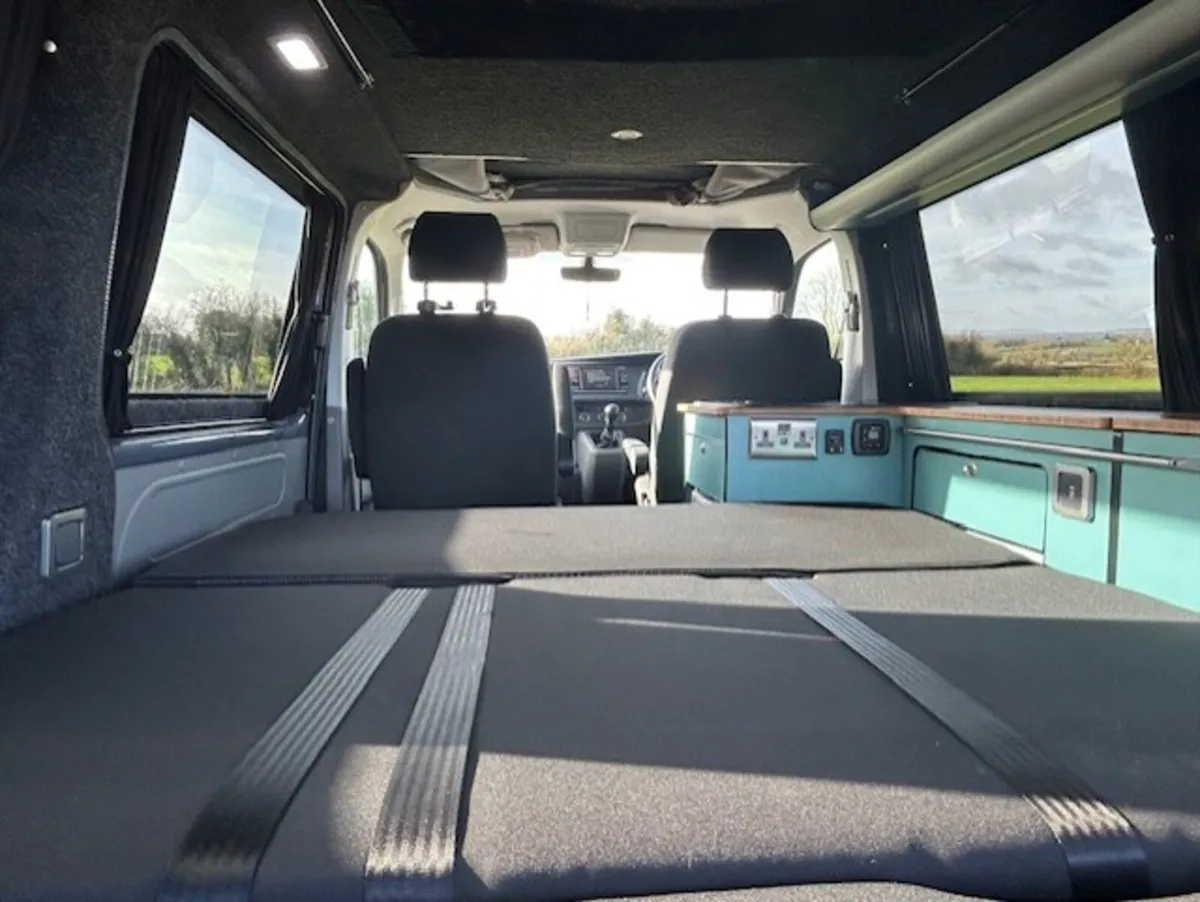 2022 VOLKSWAGEN TRANSPORTER T28 HIGHLINE - Image 3