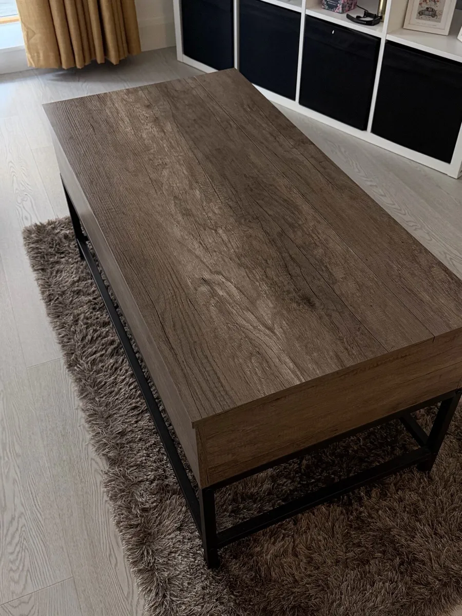 Coffee table - Image 1