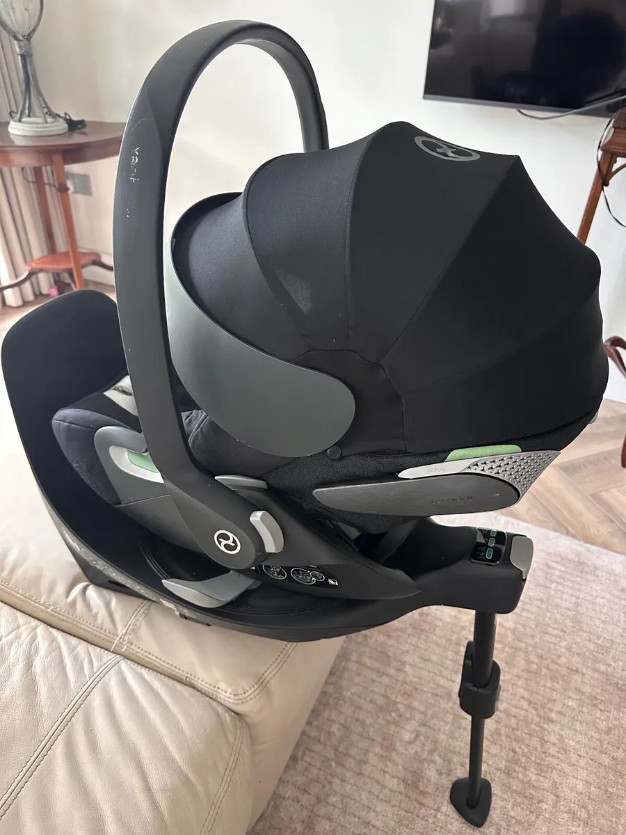 CYBEX isofix Cloud T i - Image 1