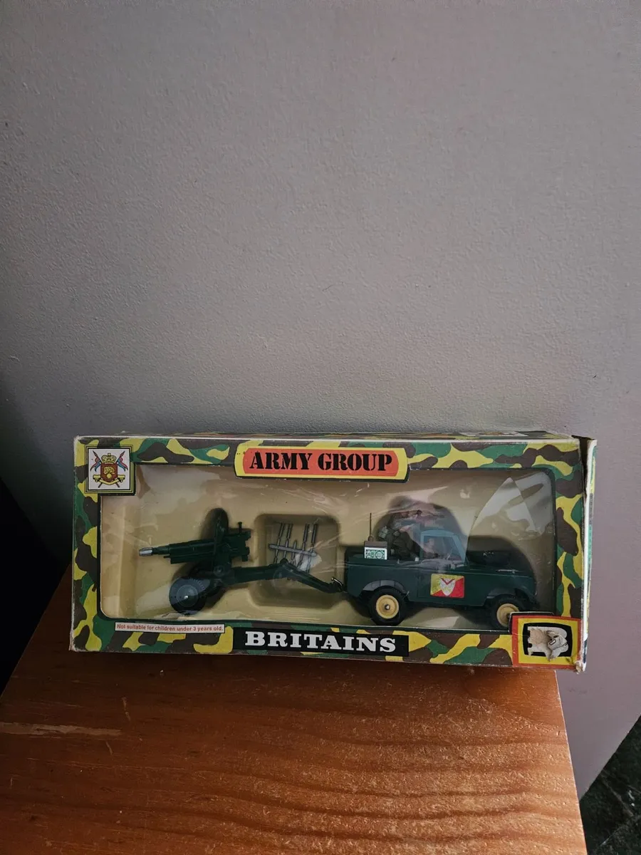 Britain's 1970's British Army Landrover Set - Image 1