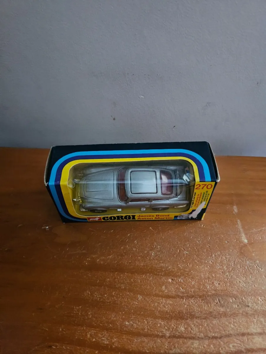 Corgi 1970's James Bond Aston Martin DB5 - Image 1