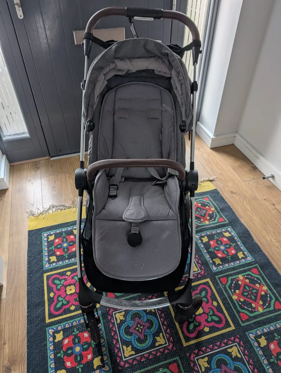 Mama's and Papa's strada - Image 1